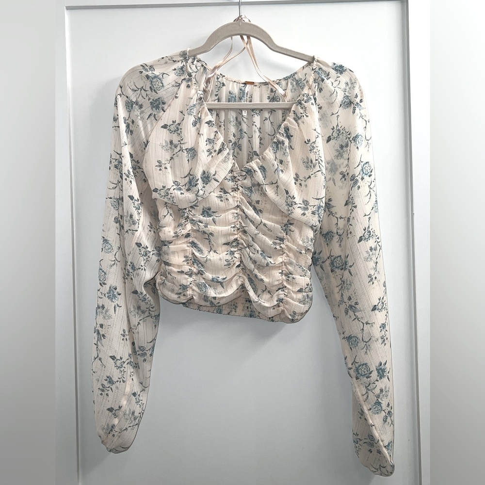 Women’s XS free people blouse/top